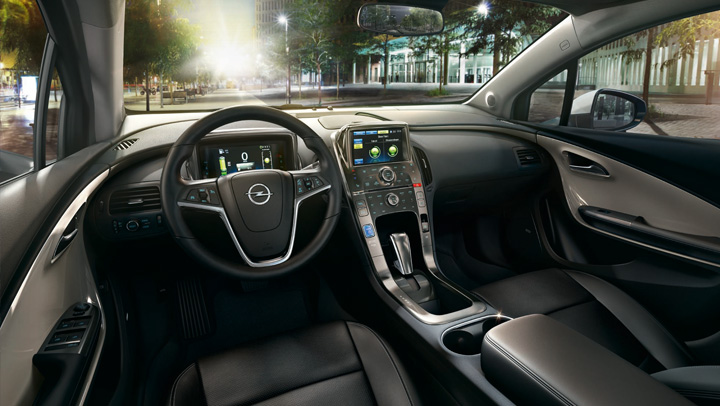 Салон_Opel_Ampera_фото