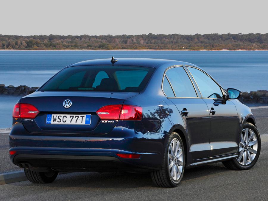 Фольксваген_Джетта_фото_2010