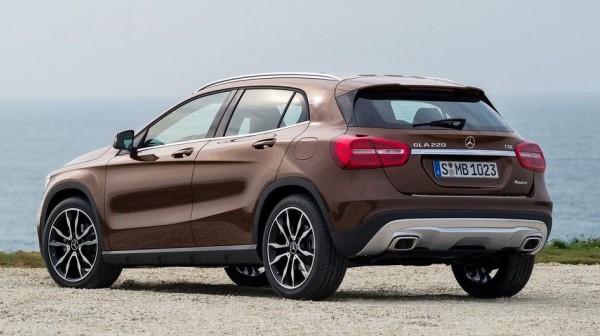 Фото_Mercedes_GLA