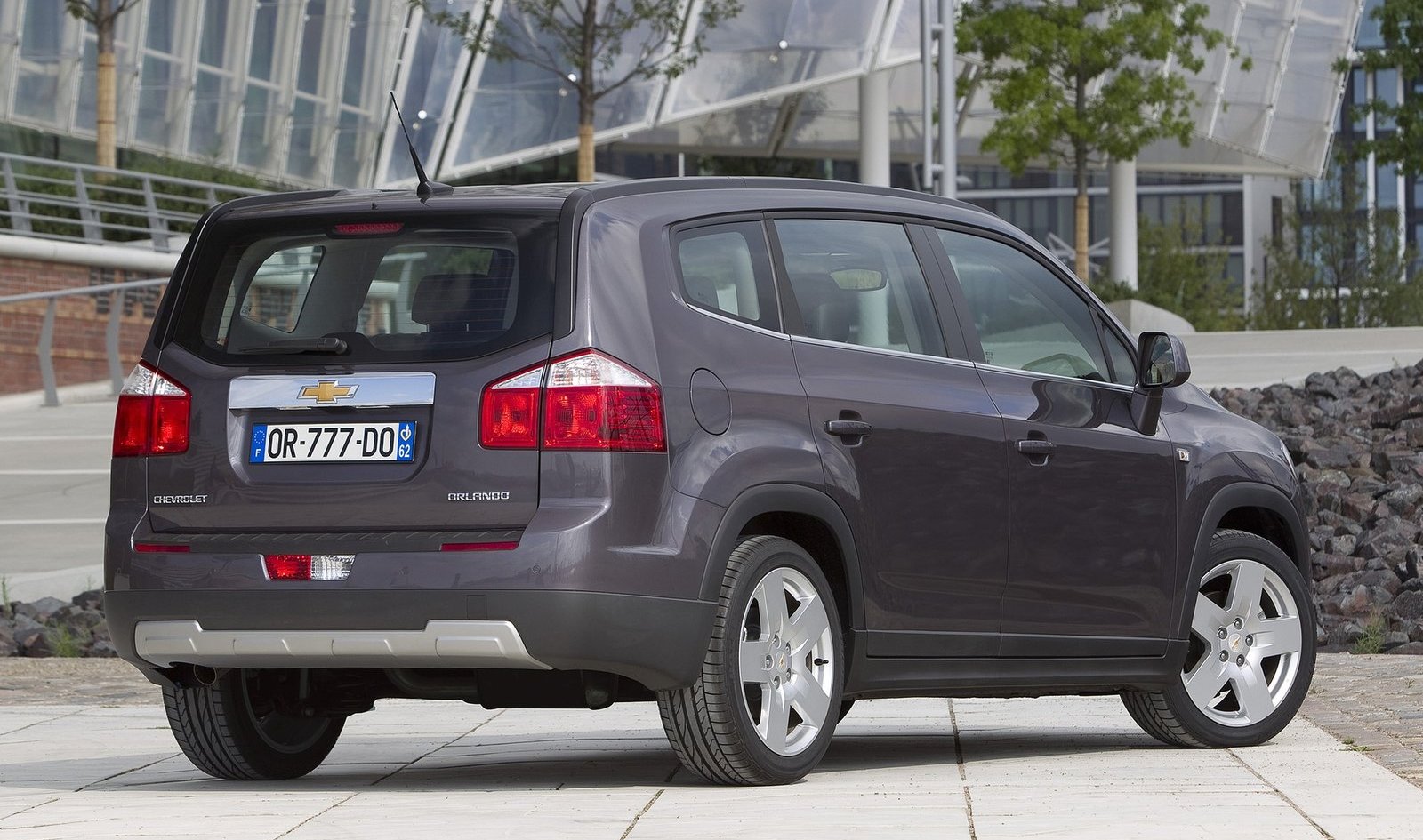 Шевроле_Орландо_фото