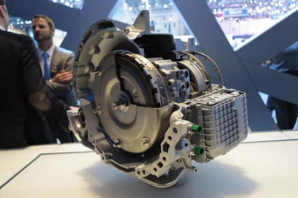 Автоматична коробка передач ZF9HP з 9 ступенями