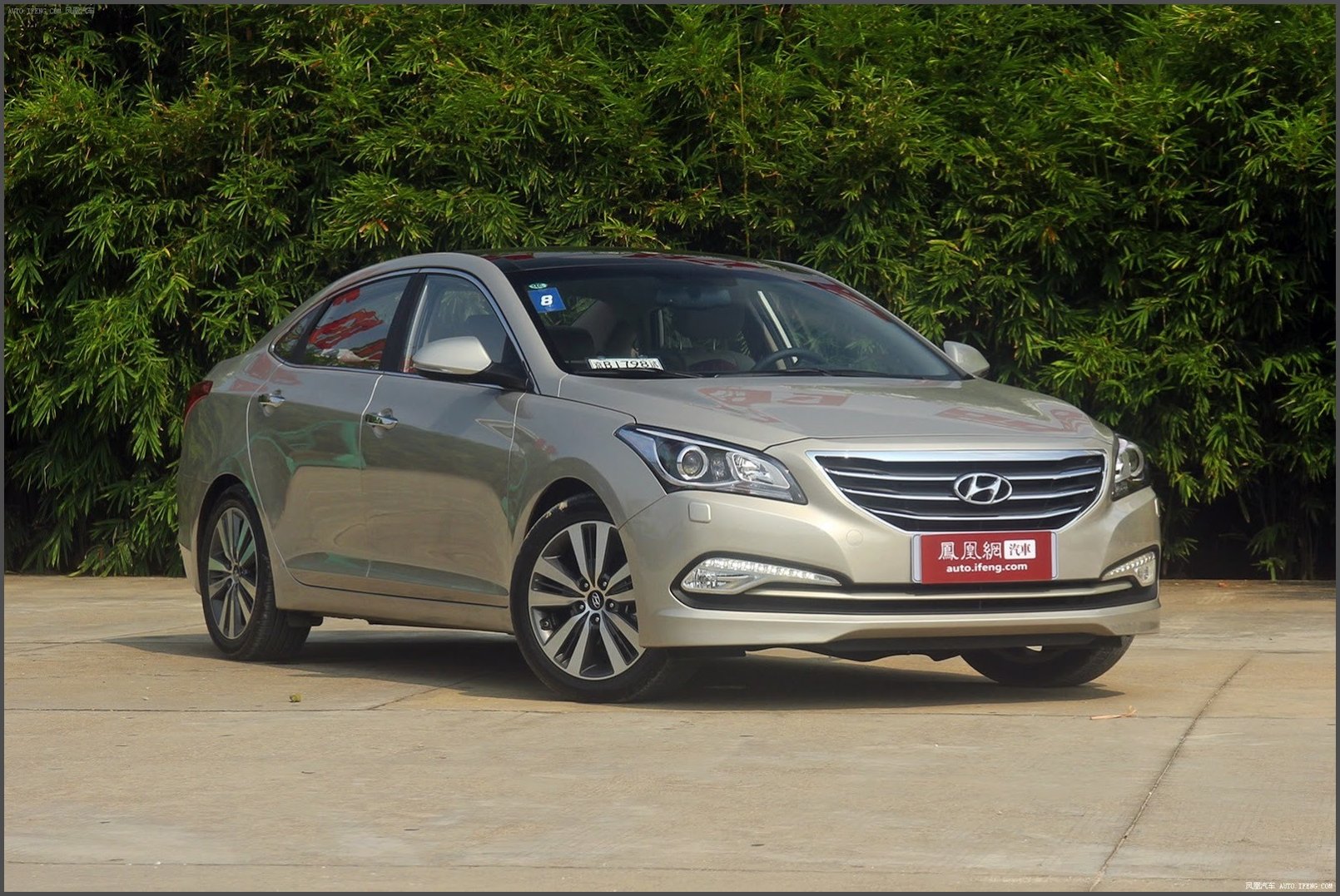 Hyundai_Mistra_фото_2014