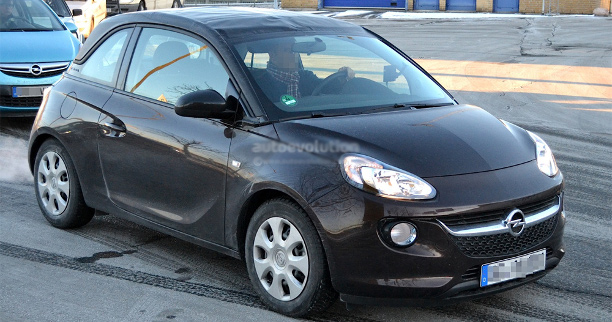 Opel Adam кабріолет