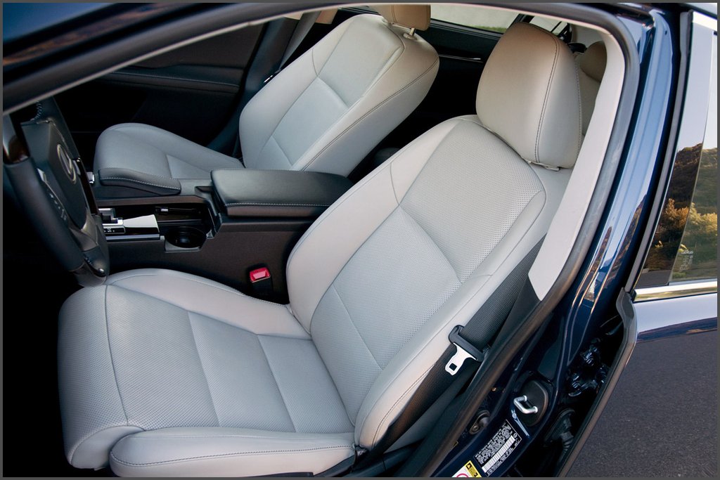 Передні сидіння Lexus ES 350 фото