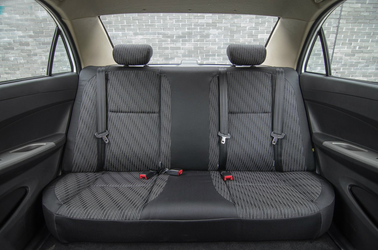 BYD F3 - Задній диван