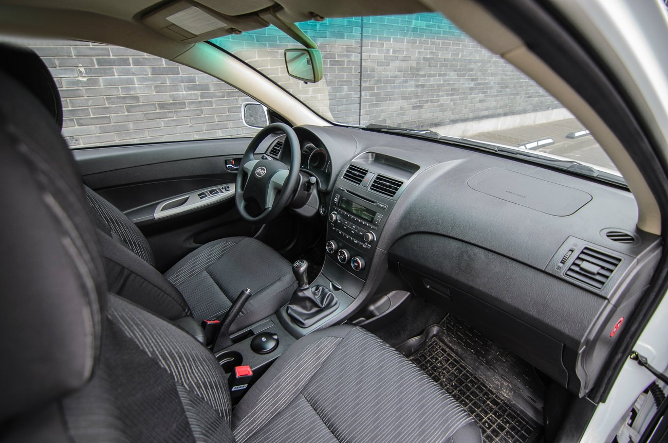 BYD F3 - салон