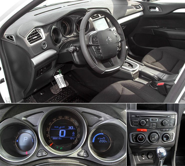 Тест-драйв седана Citroen C4 - приладова панель
