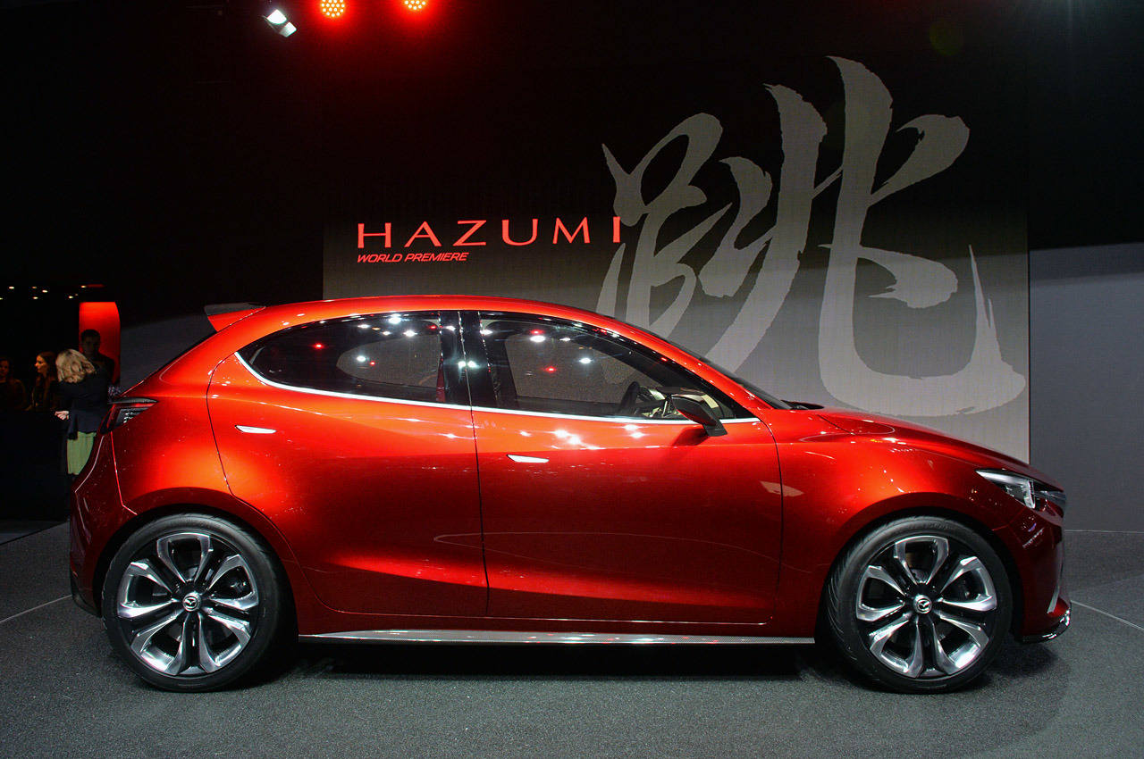Фото Mazda Hazumi